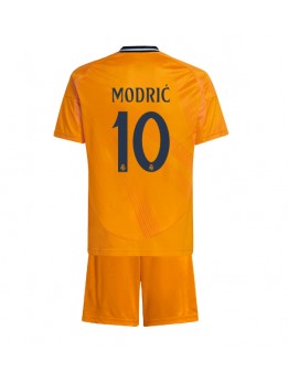 Real Madrid Luka Modric #10 Auswärts Trikotsatz für Kinder 2024-25 Kurzarm (+ Kurze Hosen)